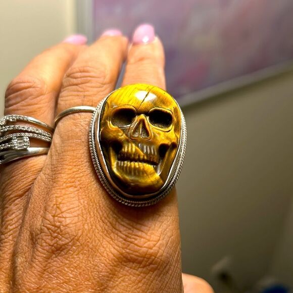 Adjustable Tiger Eye Carved Skull Statement Ring in Sterling Silver - Picture 3 of 4